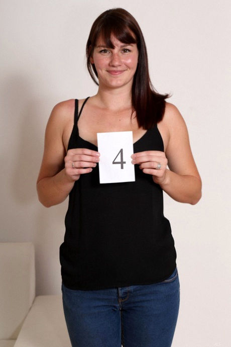 21Sextreme She Fists Her Girlfriend For The First Time