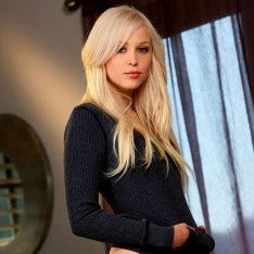 Babes - Brea Bennett - Luscious