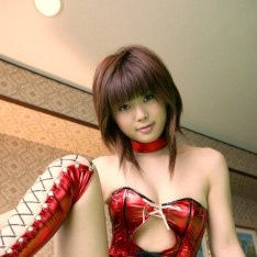 Beautiful Japanese MILF Giving A Wonderful Blowjob