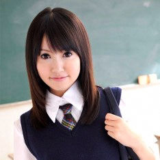 Kotomi Asakura amazing threeso - More at Japanesemamas.com